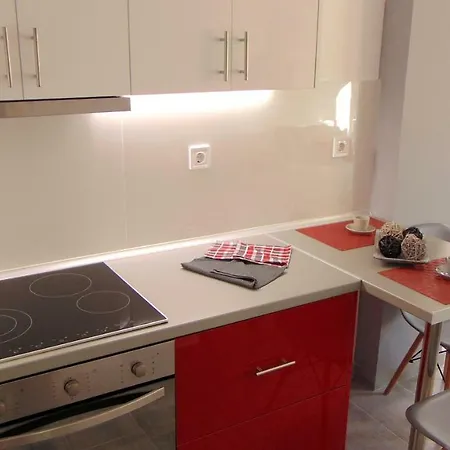 New Luxury Corfu Town Apartment *